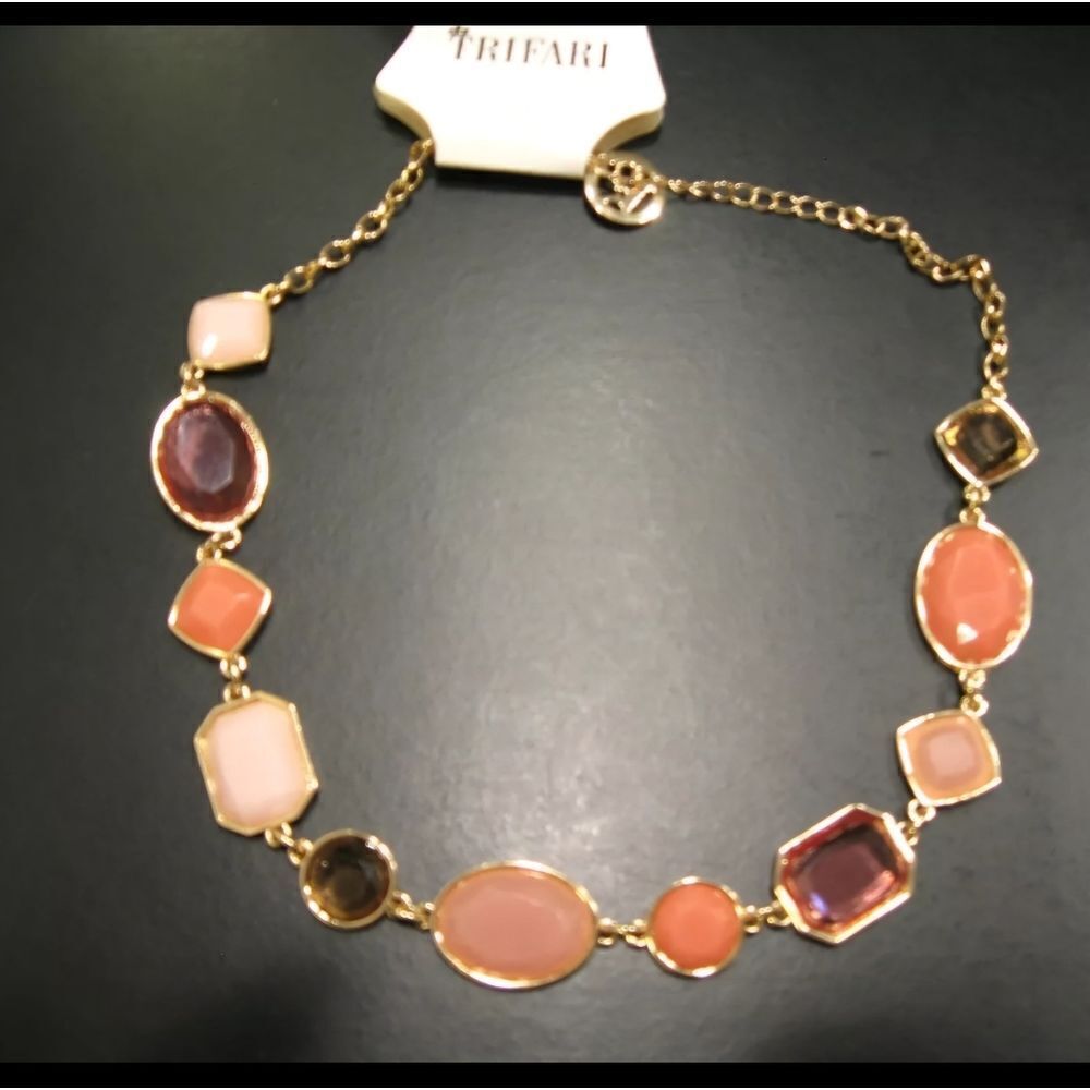 TRIFARI NECKLACE * PEACH & SALMON TONES  * GOLD-TONE CHAIN  NWT